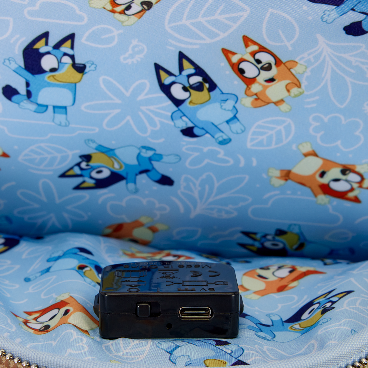 Bluey Backyard Light-Up Mini Backpack
