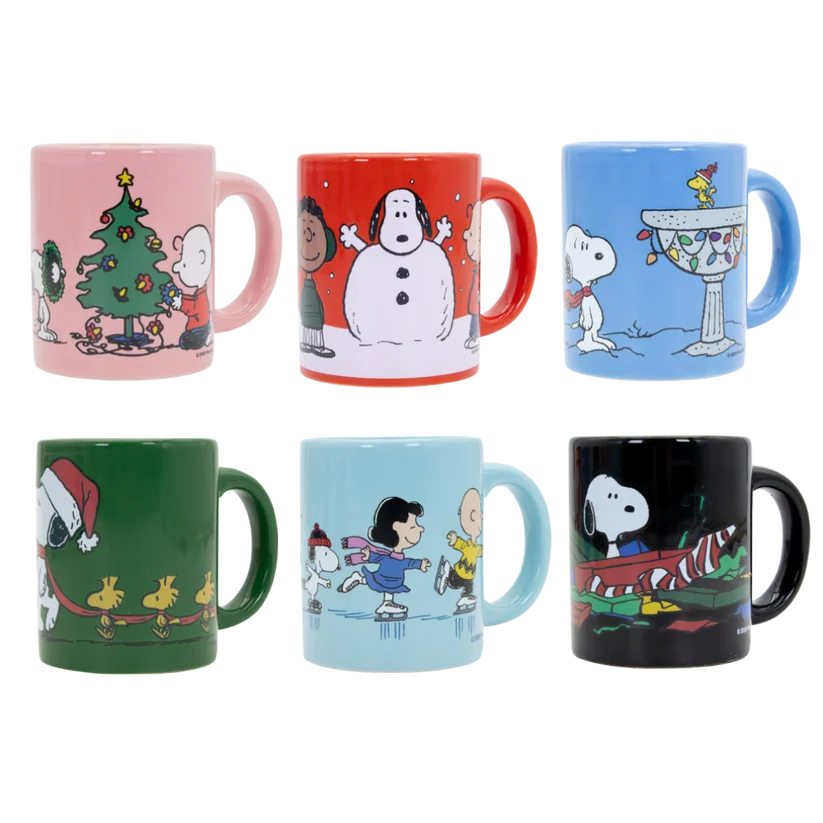 Peanuts Winter Scenes Mystery Box Mini Mug with Coaster