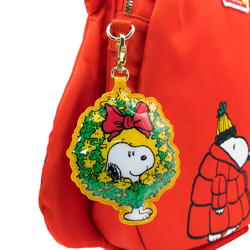 Peanuts Snoopy Winter Scenes Mystery Box Padded Vinyl Bag Charms